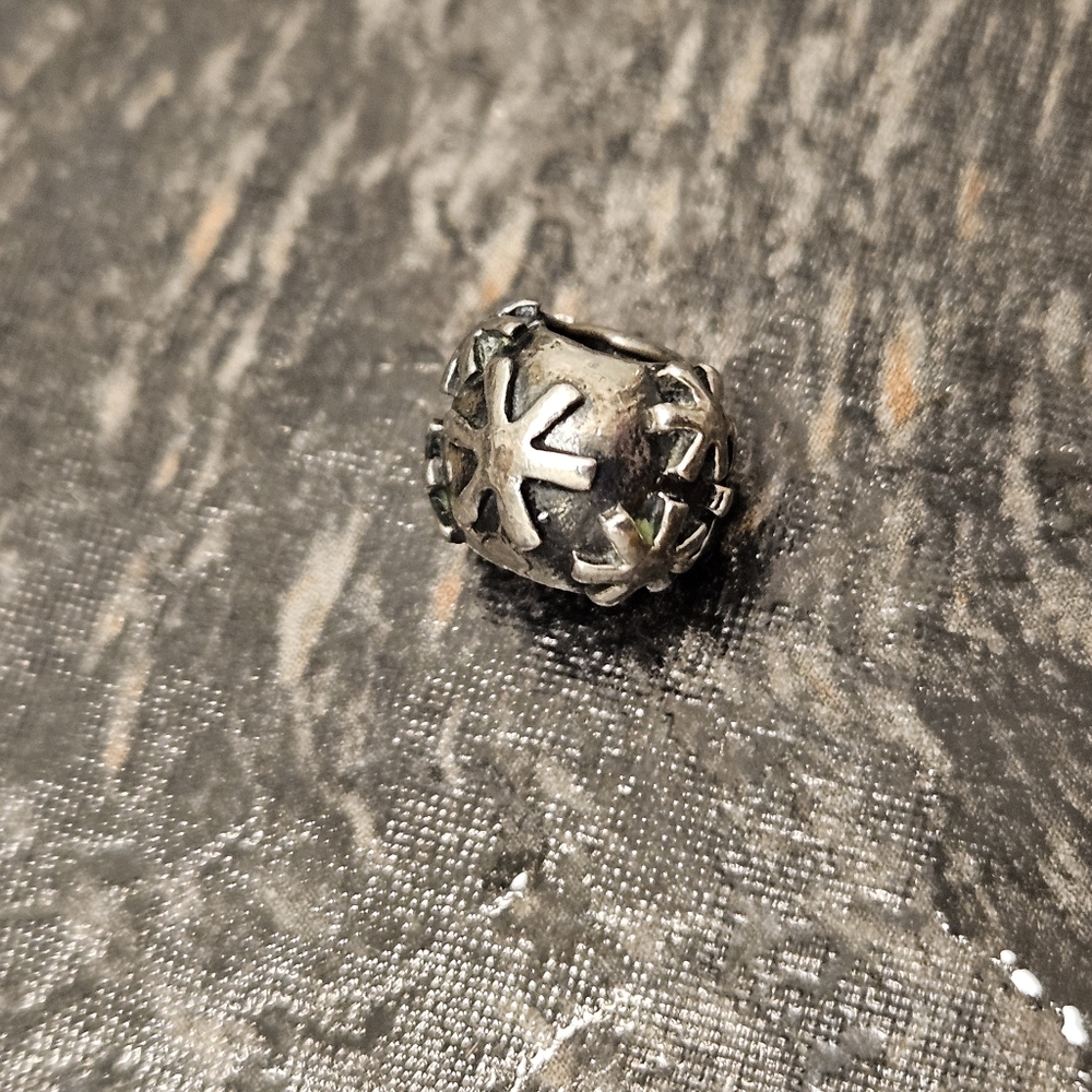 Retired Trollbead Snow